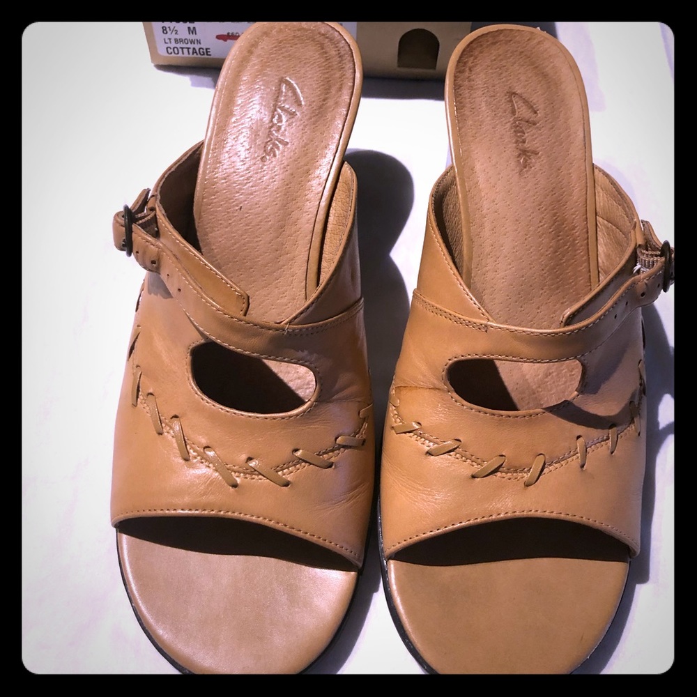 Ladies shoes